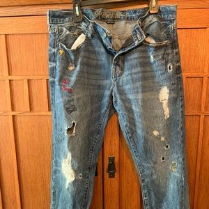 Men’s American Eagle ripped blue jeans